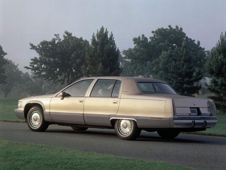  Cadillac Fleetwood Brougham 1993 года  (фото 14 из 35)